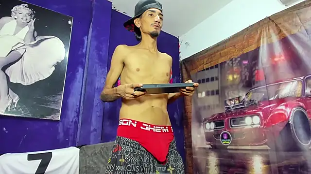 Snapshot of Sexvergon_26 chatting on 12/20/25, 10:28 Sexvergon 26 online show from 12/20/25, 10:28