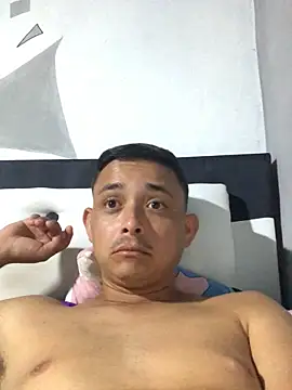 veronica and bryan online show from 09/11/25, 04:23