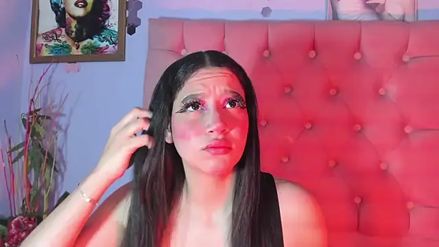 Megan Luxe online show from 04/26/26, 08:01