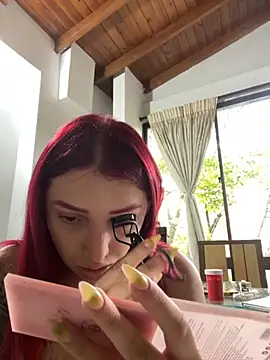 Paulina-Wells online show from 11/06/25, 09:15