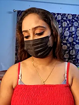 Snapshot of Cute-lusi chatting on 09/10/25, 03:45 Cute-lusi online show from 09/10/25, 03:45