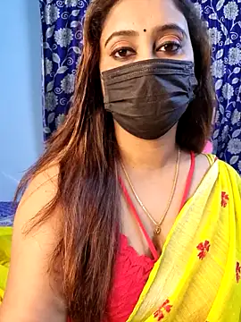 Snapshot of Cute-lusi chatting on 09/21/25, 06:53 Cute-lusi online show from 09/21/25, 06:53