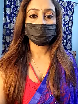 Snapshot of Cute-lusi chatting on 09/27/25, 07:52 Cute-lusi online show from 09/27/25, 07:52