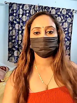 Snapshot of Cute-lusi chatting on 10/11/25, 07:12 Cute-lusi online show from 10/11/25, 07:12