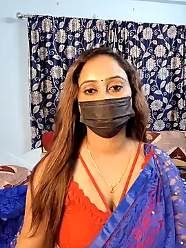 Snapshot of Cute-lusi chatting on 11/01/25, 06:54 Cute-lusi online show from 11/01/25, 06:54