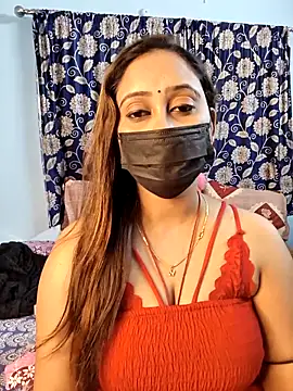 Snapshot of Cute-lusi chatting on 11/19/25, 08:42 Cute-lusi online show from 11/19/25, 08:42