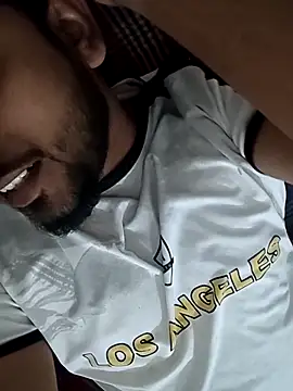 Snapshot of Satyachowdary199623 chatting on 02/10/26, 04:44 Satyachowdary199623 online show from 02/10/26, 04:44