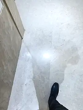 hotboy43339 online show from 10/15/25, 04:18