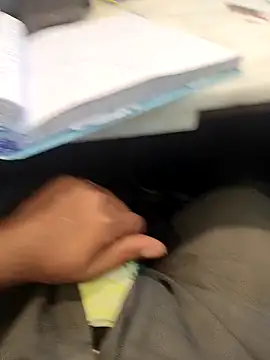 Snapshot of hotboy43339 chatting on 03/13/26, 03:35 hotboy43339 online show from 03/13/26, 03:35