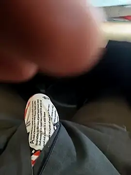 Snapshot of hotboy43339 chatting on 03/15/26, 04:18 hotboy43339 online show from 03/15/26, 04:18