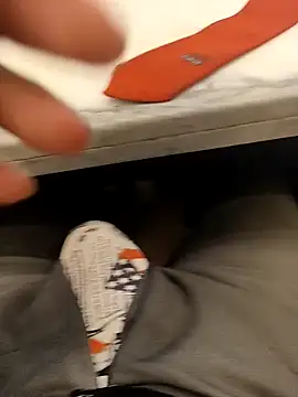 Snapshot of hotboy43339 chatting on 03/18/26, 04:21 hotboy43339 online show from 03/18/26, 04:21