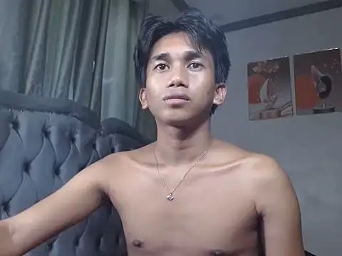 charlie0728 online show from 09/10/25, 05:40