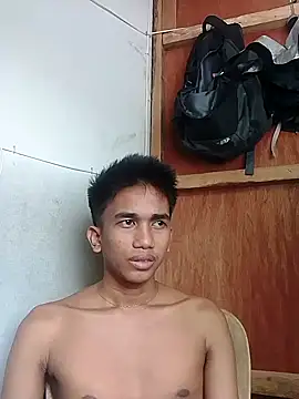 charlie0728 online show from 10/07/25, 12:08