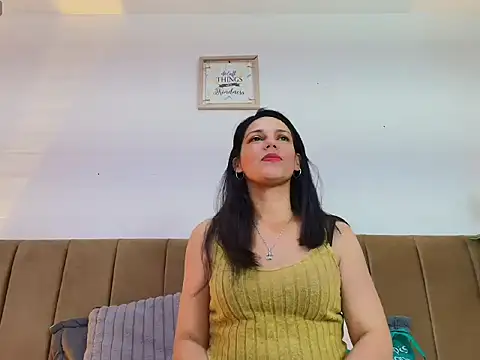 Snapshot of MashaPiink chatting on 07/03/26, 01:17 MashaPiink online show from 07/03/26, 01:17