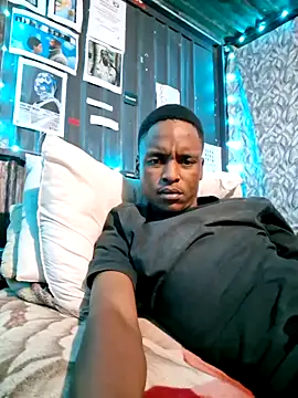 Snapshot of DxckMan3 chatting on 10/16/25, 02:23 DxckMan3 online show from 10/16/25, 02:23