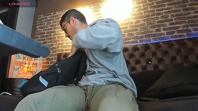 damian bull online show from 06/05/26, 12:44