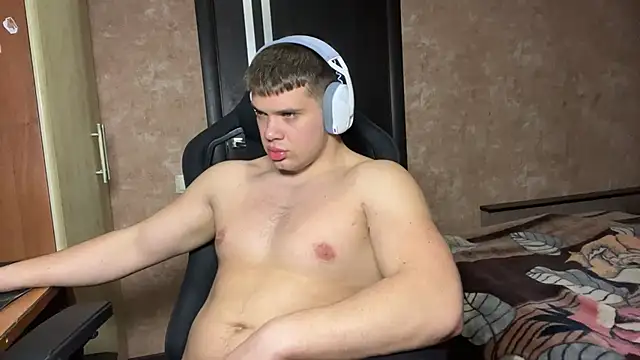 MusclePhantom online show from 04/29/26, 08:48