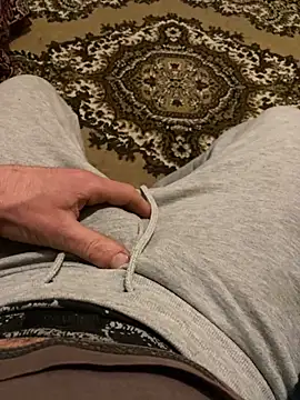 Snapshot of wwwiiilll chatting on 12/04/25, 09:34 wwwiiilll online show from 12/04/25, 09:34