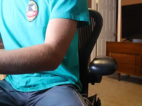 Snapshot of jjjjjfive chatting on 11/06/25, 03:07 jjjjjfive online show from 11/06/25, 03:07