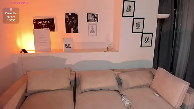 Laureen se online show from 10/08/25, 03:48