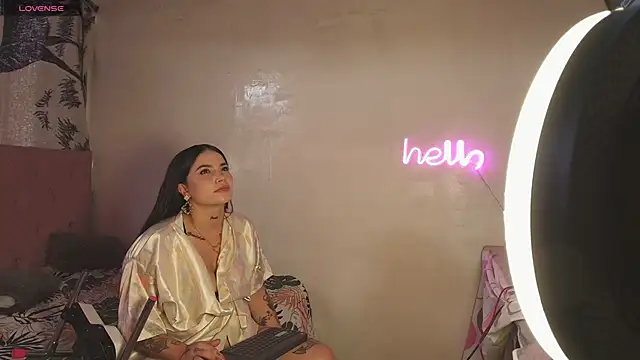 Snapshot of Lali_HOtt chatting on 04/15/26, 07:58 Lali HOtt online show from 04/15/26, 07:58
