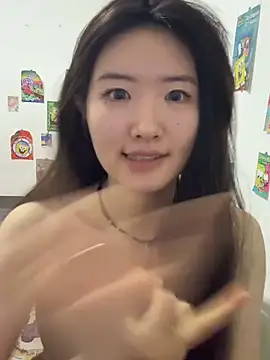 Moonlight-23 online show from 09/10/25, 03:56