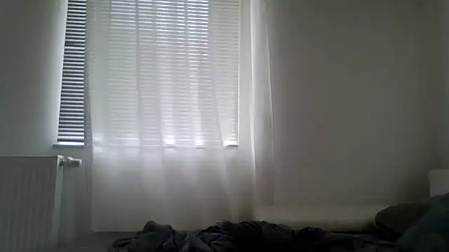 Snapshot of XLBarehengst chatting on 03/24/26, 01:27 XLBarehengst online show from 03/24/26, 01:27