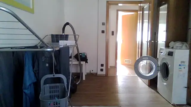 XLBarehengst online show from 05/02/26, 01:49