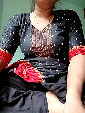 Snapshot of Rina-2 chatting on 10/30/25, 05:53 Rina-2 online show from 10/30/25, 05:53