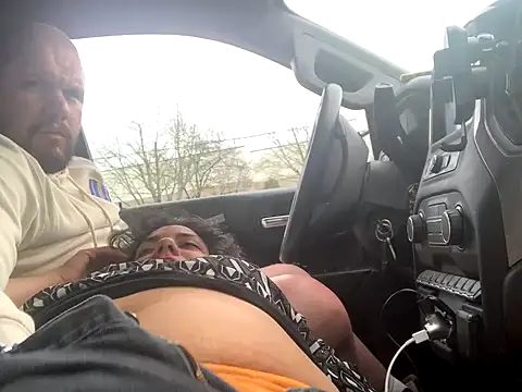 shakeweight online show from 12/15/25, 11:31