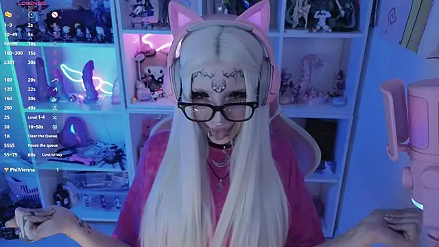 Nana stolass online show from 06/15/26, 02:52