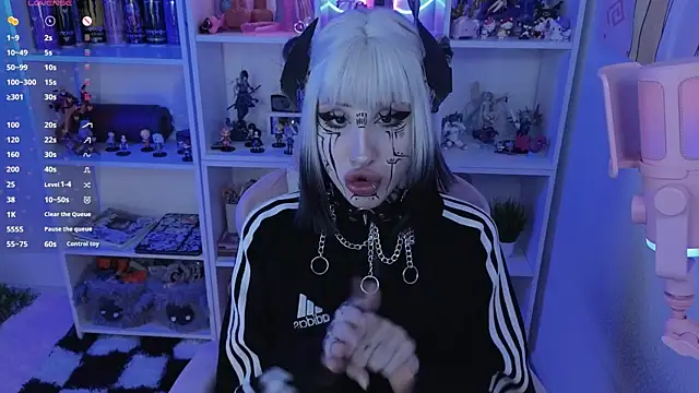 Nana stolass online show from 07/21/26, 12:29