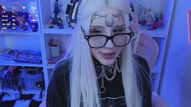 Nana stolass online show from 07/28/26, 10:21