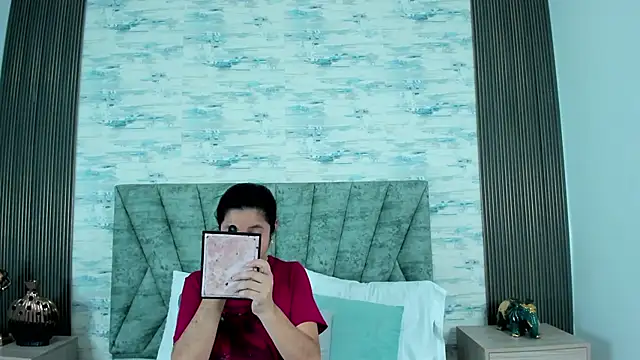 ShanelEvans online show from 10/08/25, 07:00