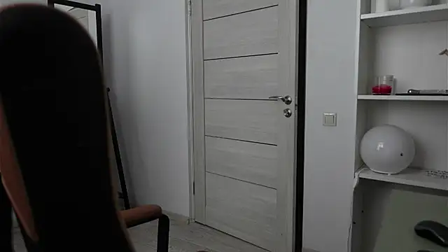 Richard Dullas online show from 10/26/25, 07:25