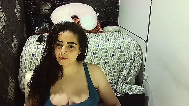  naughty milf online show from 10/27/25, 01:31