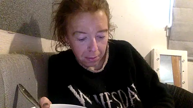 Bellababexox online show from 05/01/26, 04:11