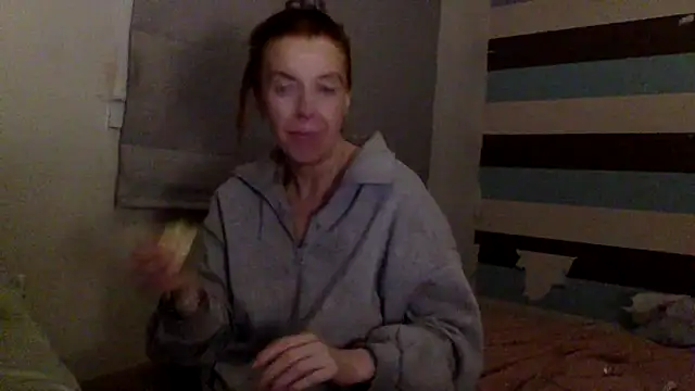 Bellababexox online show from 06/17/26, 01:41
