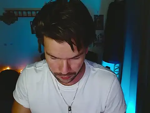 cortelioni massimo  online show from 09/25/25, 10:57