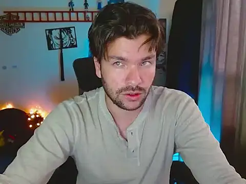 cortelioni massimo  online show from 09/30/25, 10:26