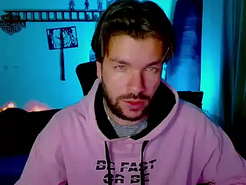 cortelioni massimo  online show from 10/30/25, 12:45