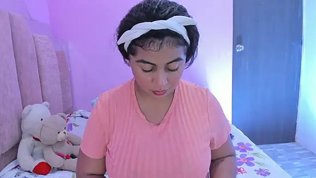 AndreaSweet2 online show from 09/19/25, 07:36