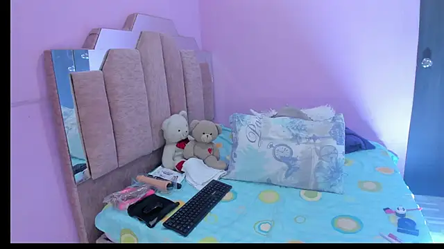 AndreaSweet2 online show from 09/24/25, 07:28