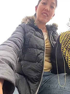 Snapshot of Huong-Ly chatting on 01/13/26, 02:17 Huong-Ly online show from 01/13/26, 02:17