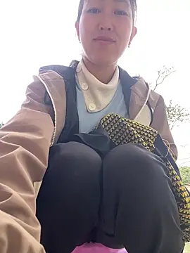 Snapshot of Huong-Ly chatting on 02/27/26, 03:06 Huong-Ly online show from 02/27/26, 03:06