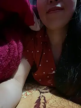 Snapshot of Huong-Ly chatting on 03/08/26, 02:43 Huong-Ly online show from 03/08/26, 02:43