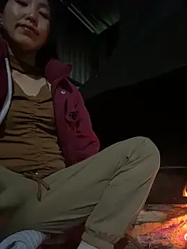 Snapshot of Huong-Ly chatting on 03/15/26, 08:42 Huong-Ly online show from 03/15/26, 08:42