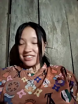 MuiNay online show from 10/25/25, 01:07