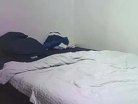 Snapshot of AlphaBoyyX chatting on 12/18/25, 02:39 AlphaBoyyX online show from 12/18/25, 02:39