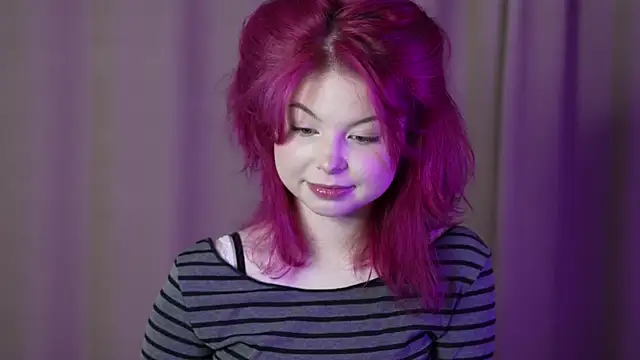 Stella Vanila online show from 10/18/25, 01:30